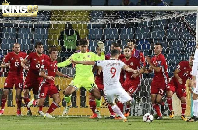 Đá phạt gián tiếp là gì? Hướng dẫn chi tiết và kinh nghiệm KING88 1 Khái niệm và cách xác định đá phạt gián tiếp